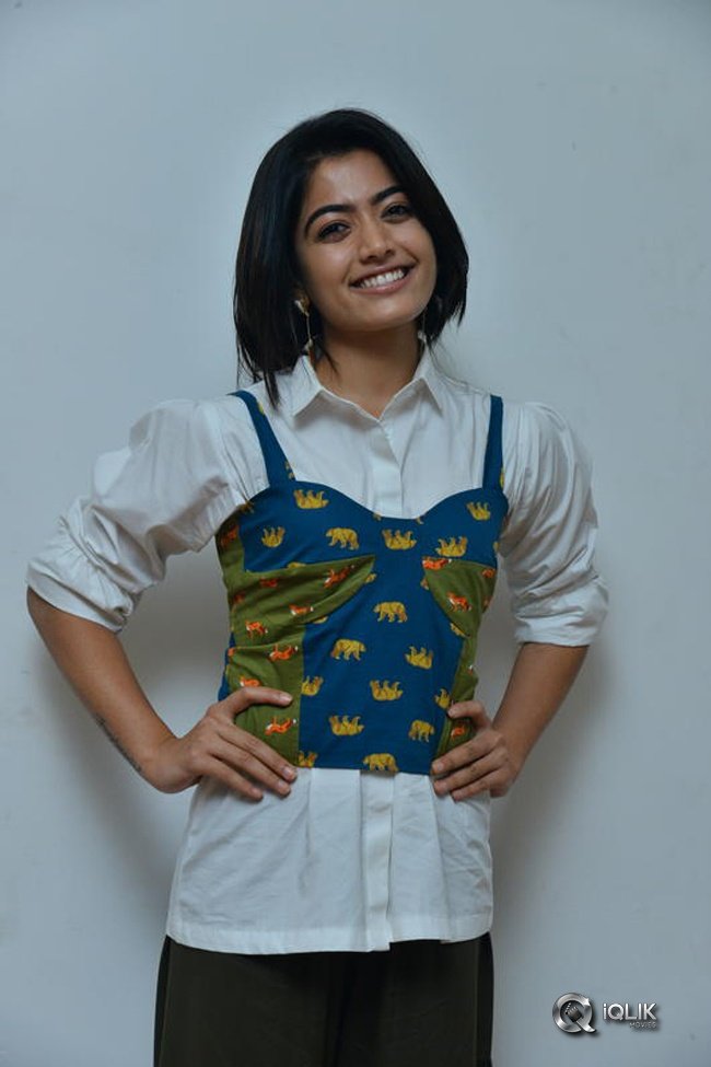 Rashmika-Mandanna-New-Photos